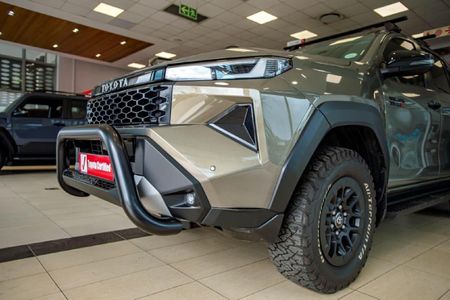 2026-Toyota-Hilux-28-GD-6-Raider-4x4-Auto-Double-Cab_8