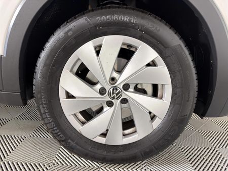 2025-Volkswagen-T-Cross-10-TSI-Comfortline_16