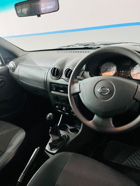 2022-Nissan-NP200-16-AC-Safety-Pack_12