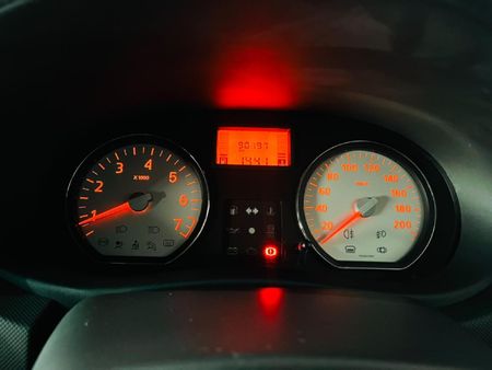 2022-Nissan-NP200-16-AC-Safety-Pack_15