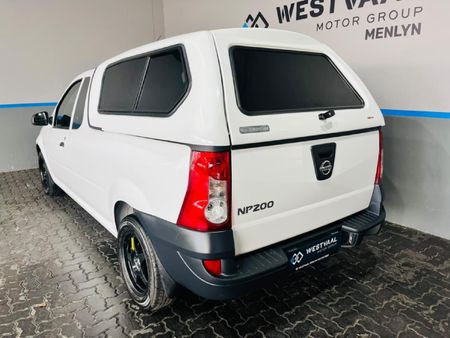 2022-Nissan-NP200-16-AC-Safety-Pack_5