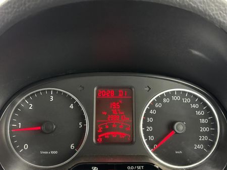 2013-Volkswagen-Amarok-20-BiTDI-Highline-132kW-4Motion-Auto-Double-Cab_7