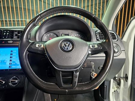 2021-Volkswagen-Polo-GP-16-Comfortline_10