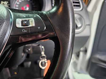 2021-Volkswagen-Polo-GP-16-Comfortline_16