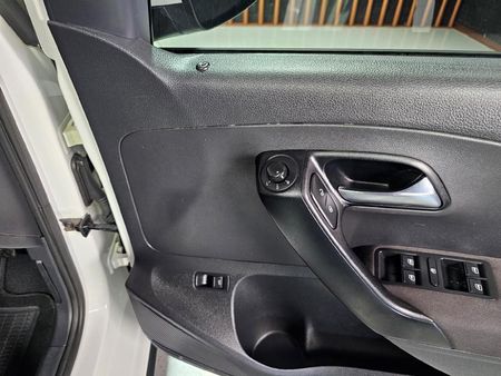 2021-Volkswagen-Polo-GP-16-Comfortline_7