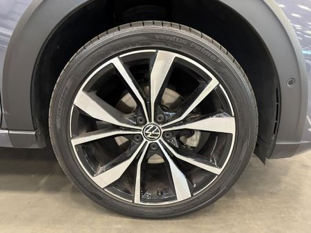 2024-Volkswagen-Taigo-10-TSI-R-Line-Auto_8