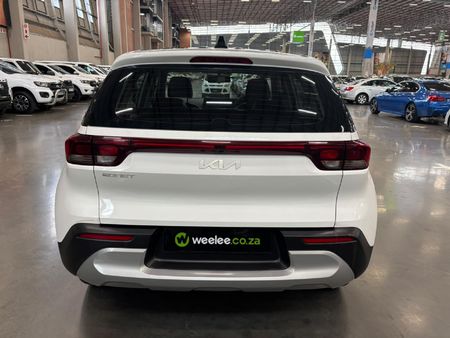 2023-Kia-Sonet-15-LX-CVT_3