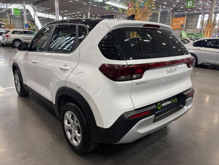2023-Kia-Sonet-15-LX-CVT_4