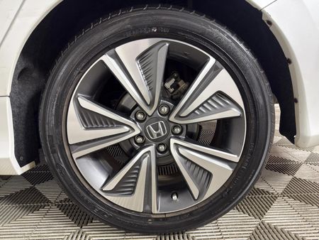 2022-Honda-Civic-18-Elegance-Auto_17
