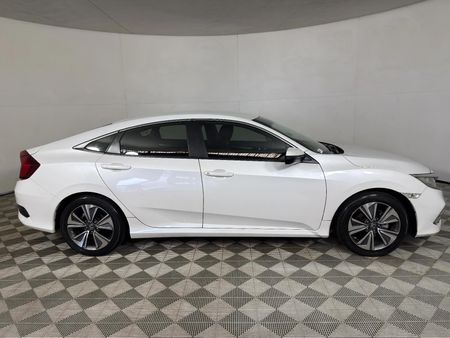 2022-Honda-Civic-18-Elegance-Auto_3