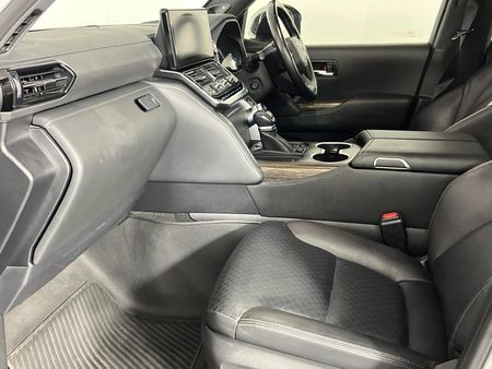 2021-Toyota-Land-Cruiser-300-V6-35-T-ZX_9