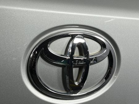 2021-Toyota-Land-Cruiser-300-V6-35-T-ZX_12