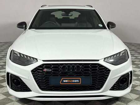 2021-Audi-RS4-Avant-quattro-Auto_1