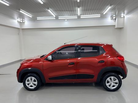 2017-Renault-Kwid-10_4