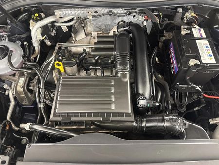 2021-Volkswagen-Tiguan-14-TSI-R-Line-DSG-Auto-110kW_14