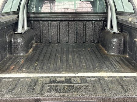 2017-Nissan-NP300-24i-Hi-Rider-Double-Cab_14