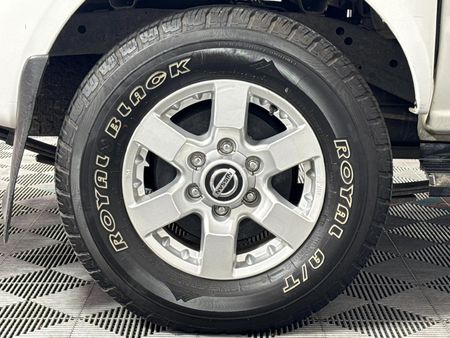 2017-Nissan-NP300-24i-Hi-Rider-Double-Cab_20