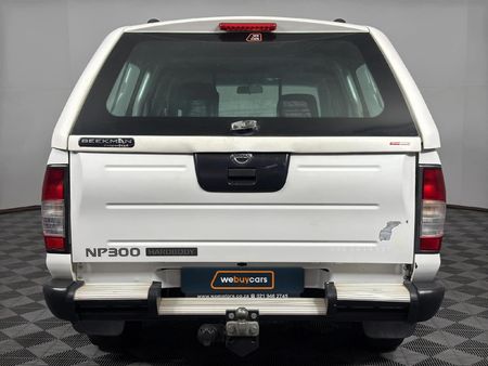 2017-Nissan-NP300-24i-Hi-Rider-Double-Cab_4