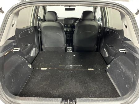 2022-Hyundai-Grand-i10-10-Motion-Cargo-PV_9