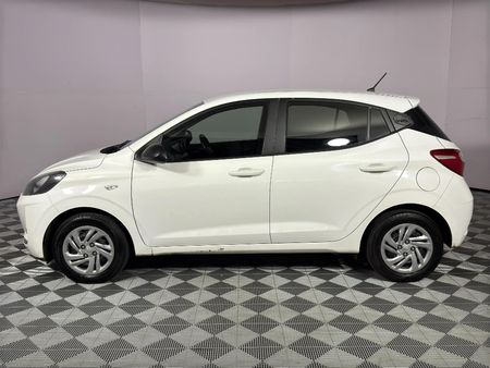 2022-Hyundai-Grand-i10-10-Motion-Cargo-PV_5