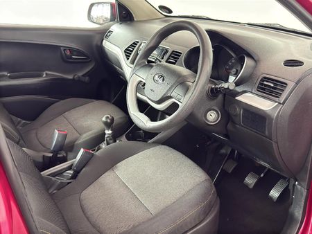 2016-Kia-Picanto-12-LS_10