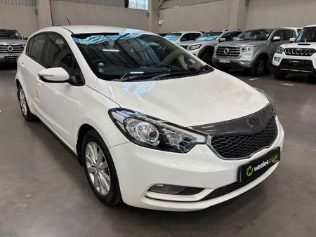 2014-Kia-Cerato-16-EX-5-dr_0