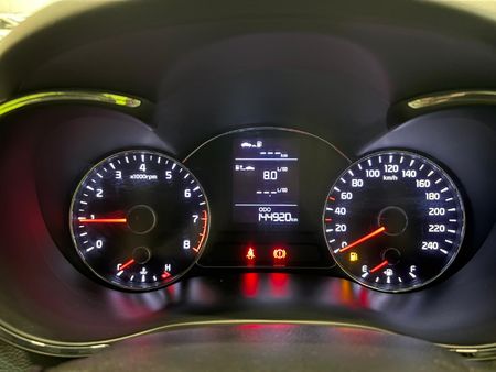 2014-Kia-Cerato-16-EX-5-dr_10