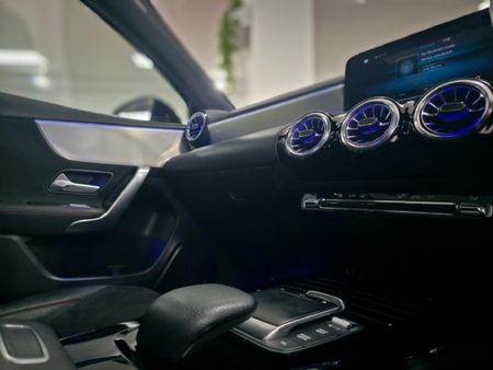 2022-Mercedes-Benz-A-Class-A-250-AMG-Auto_22