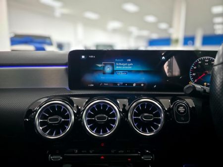 2022-Mercedes-Benz-A-Class-A-250-AMG-Auto_24