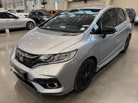 2018-Honda-Jazz-15-Sport-Auto_2