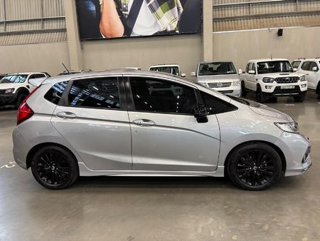 2018-Honda-Jazz-15-Sport-Auto_7