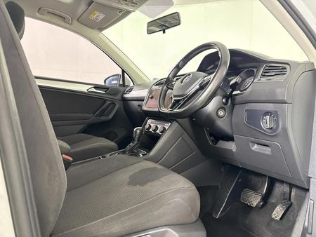 2020-Volkswagen-Tiguan-14-TSI-Trendline-Auto-110kW_10
