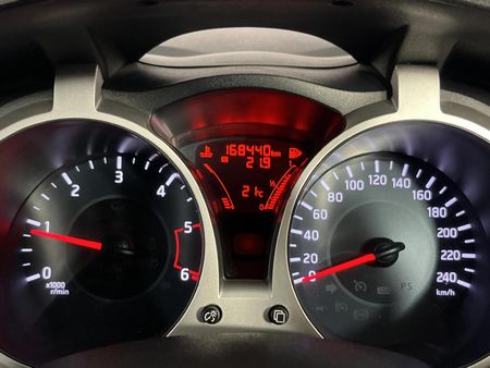2016-Nissan-Juke-15dCi-Acenta_7