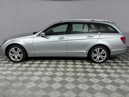 2011-Mercedes-Benz-C-Class-C-200-CGI-BE-Estate-Avantgarde-Auto_4