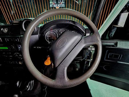 2011-Land-Rover-Defender-90-Puma-Station-Wagon_13