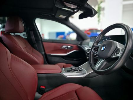 2025-BMW-3-Series-320i-M-Sport-Auto_16