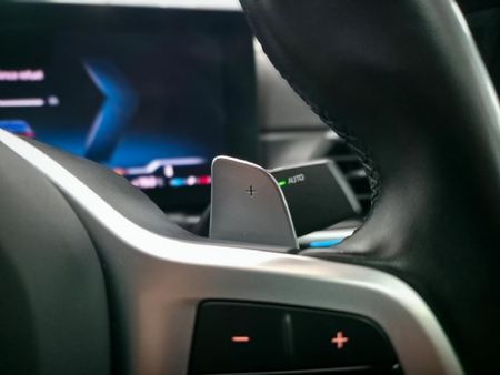 2025-BMW-3-Series-320i-M-Sport-Auto_23