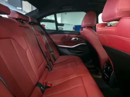 2025-BMW-3-Series-320i-M-Sport-Auto_26