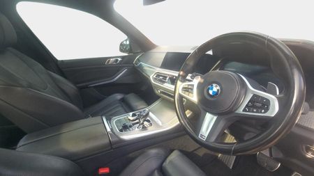 2022-BMW-X5-xDrive30d-M-Sport_9
