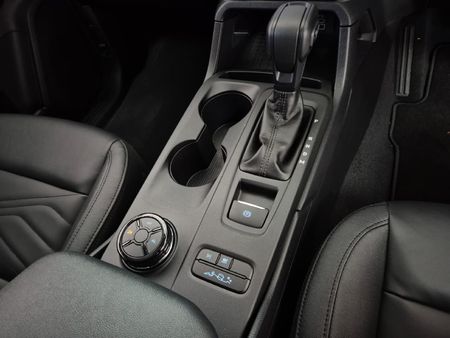 2026-Ford-Everest-20-Sit-Active-4x4-Auto_14