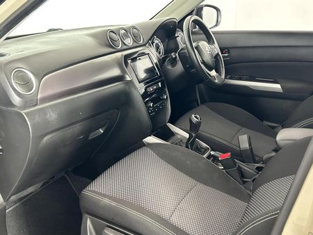 2019-Suzuki-Vitara-16-GL_9