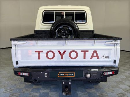 2025-Toyota-Land-Cruiser-79-28-GD-6-Auto-Double-Cab_4