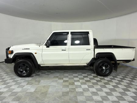 2025-Toyota-Land-Cruiser-79-28-GD-6-Auto-Double-Cab_5