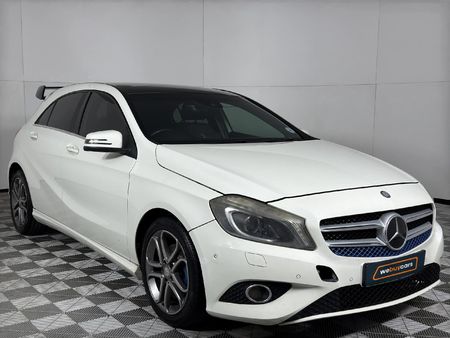2014-Mercedes-Benz-A-Class-A-200-BE-Auto_2