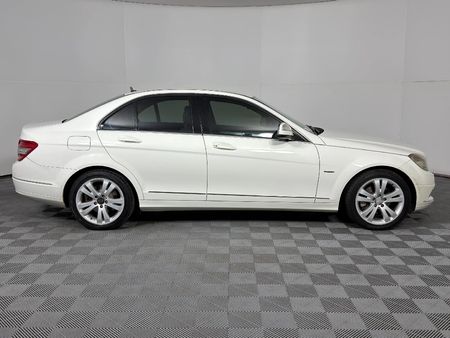 2007-Mercedes-Benz-C-Class-C-200K-Avantgarde-Auto_3