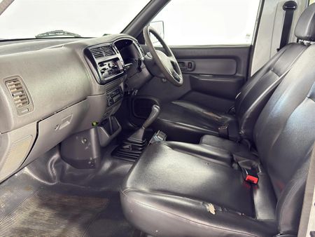 2005-Mitsubishi-Colt-2000-LWB-Single-Cab_7