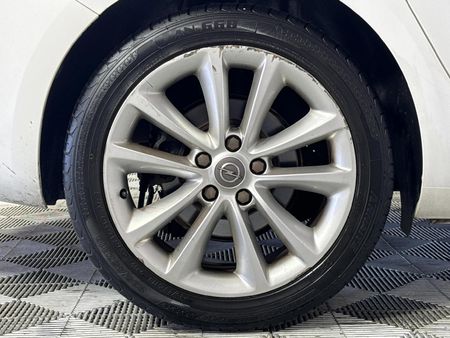 2013-Opel-Astra-16T-Cosmo_19