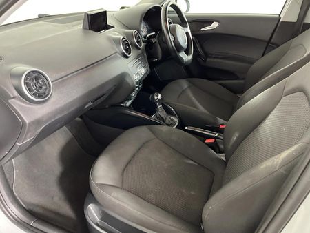 2016-Audi-A1-Sportback-10-TFSI-S-Auto-25-TFSI_9