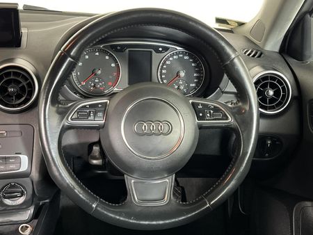 2016-Audi-A1-Sportback-10-TFSI-S-Auto-25-TFSI_12