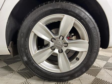 2016-Audi-A1-Sportback-10-TFSI-S-Auto-25-TFSI_17